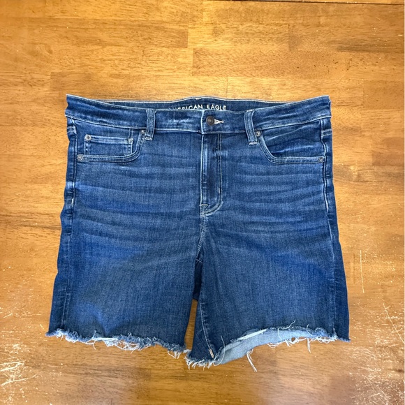 American Eagle Outfitters Pants - American Eagle Outfitters Next Level Stretch Skinny Bermuda Shorts